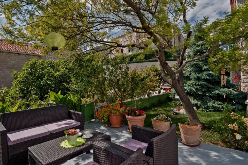 Apartment In Bol With Seaview, Terrace, Air Condition, Wifi Esterno foto