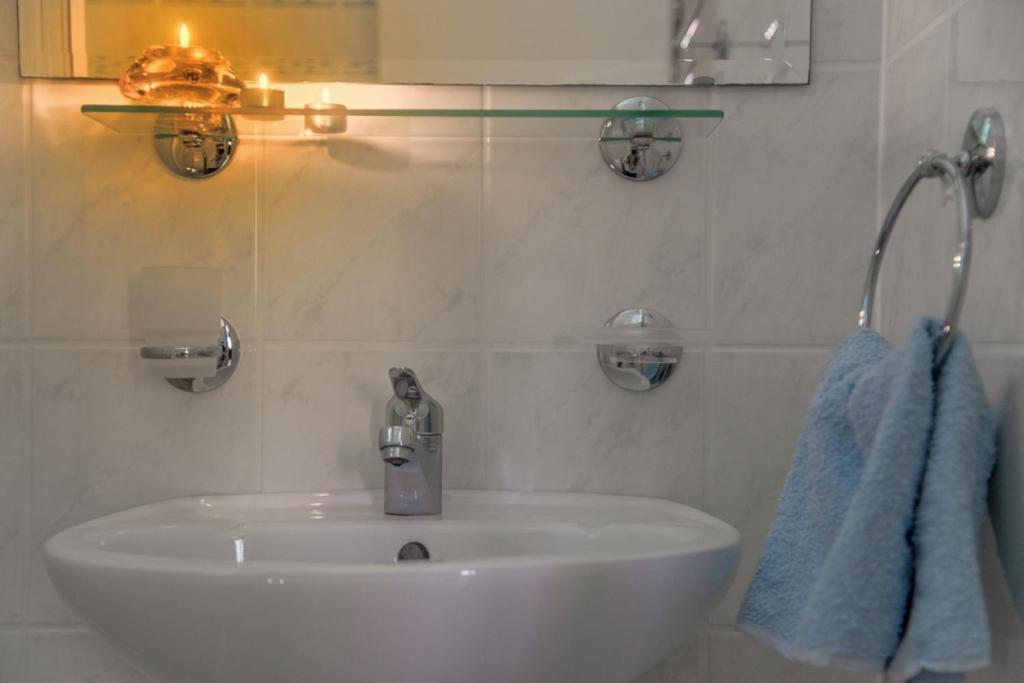 Apartment In Bol With Seaview, Terrace, Air Condition, Wifi Esterno foto